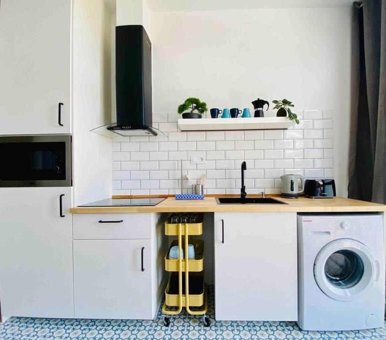 Beautiful Flat Next The Beach Valenza Esterno foto